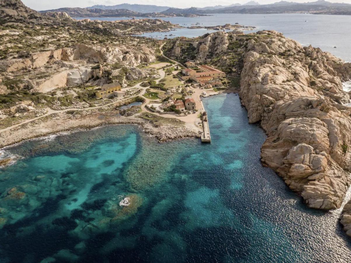 Residence Cala Francese - Case Sul Mare La Maddalena  Exteriör bild