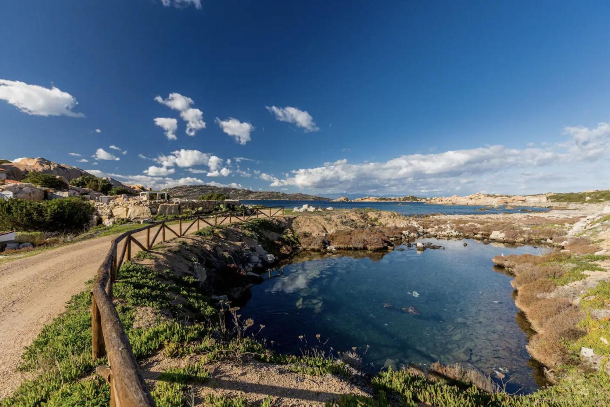 Residence Cala Francese - Case Sul Mare La Maddalena  Exteriör bild