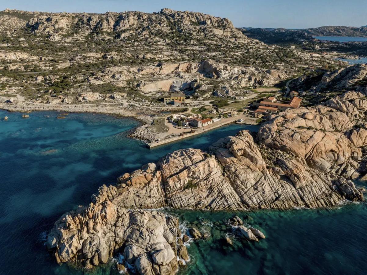 Residence Cala Francese - Case Sul Mare La Maddalena  Exteriör bild