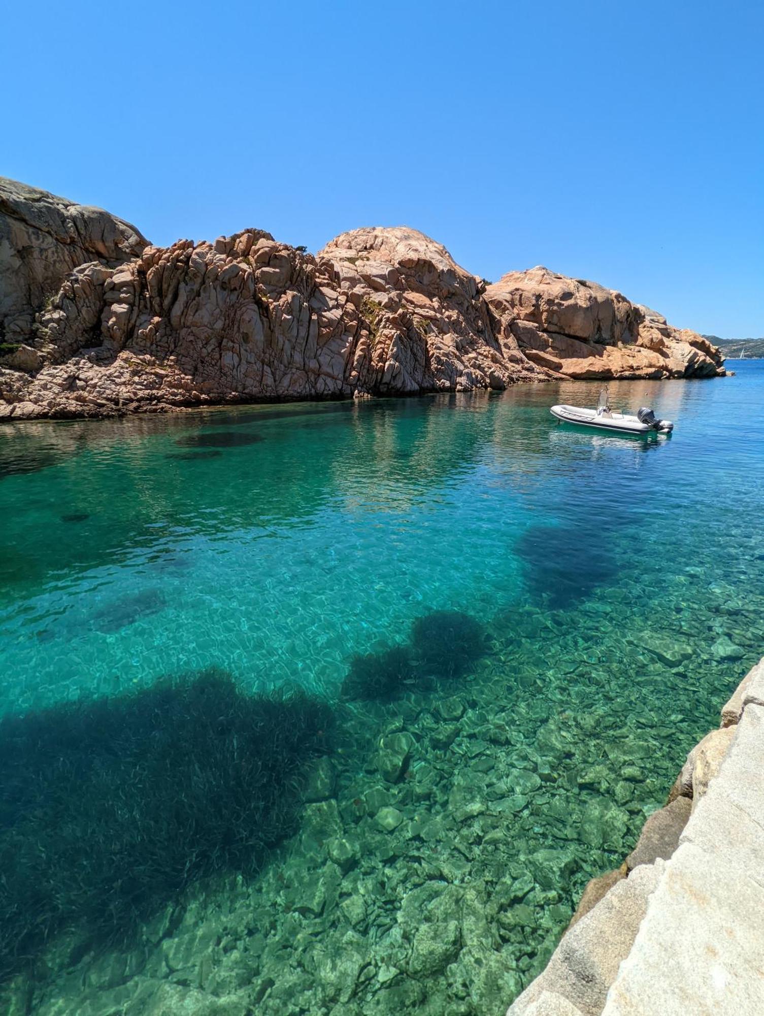 Residence Cala Francese - Case Sul Mare La Maddalena  Exteriör bild